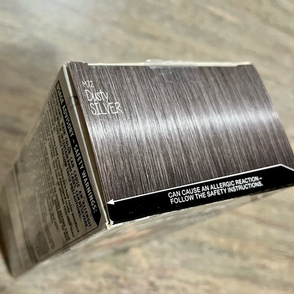 NIB Got 2b Metallics Urban Dusty Silver hair color - Picture 8 of 10